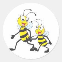 Mamá que camina con las abejas del dibujo animado  etiquetas  