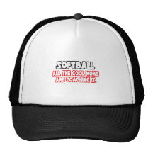 Mamáes frescas del softball… gorras de camionero