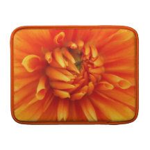 Manga de aire anaranjada de Macbook de la dalia Fundas Para Macbook Air