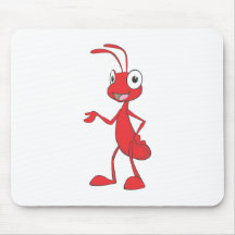 Mano roja de la hormiga para arriba que muestra al alfombrillas de raton
