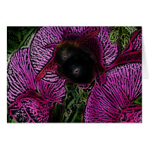 Manosee la abeja y los guisantes de olor tarjeton
