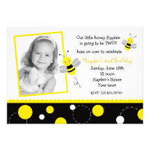 Manosee las invitaciones de la fiesta de cumpleaño invitaciones personalizada