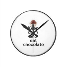 Mantenga tranquilo y coma el chocolate relojes de pared