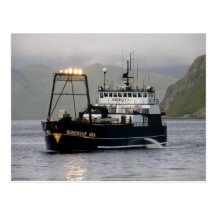 Mar siberiano, barco pesquero del palangrero tarjetas postales