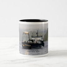 Mar siberiano, barco pesquero del palangrero tazas de café