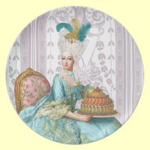 Marie Antonieta en aguamarina con la torta platos
