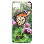 Mariposa de monarca en Lantana rosado iPhone 5 Case-Mate Funda