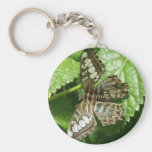 Mariposa en llavero de la hoja