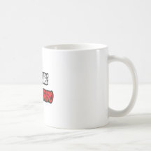 Medio super héroe de la enfermera… a medias tazas