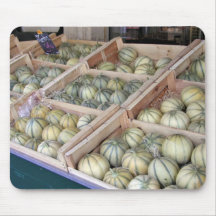 Melones de Charentais exhibidos en colmado Alfombrillas De Ratones