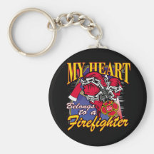 Mi corazón pertenece a un bombero llavero personalizado