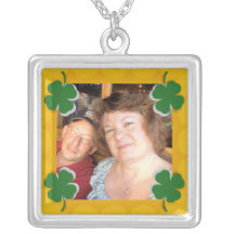 Mi encanto afortunado collares