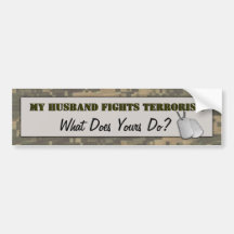 Mi marido lucha camuflaje del terrorismo etiqueta de parachoque