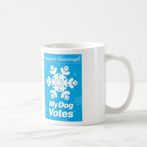 Mi perro vota la taza de los saludos de la estació