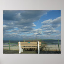Mirando el rollo de las ondas adentro poster