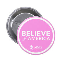 Mitt Romney cree en América 2012 (rosa clara) Pin