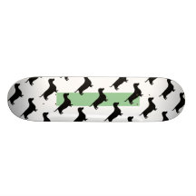 Modelo de la silueta del Dachshund en cualquier co Patineta Personalizada