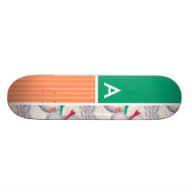 Modelo de las pelotas de golf y de las camisetas tablas de patinar