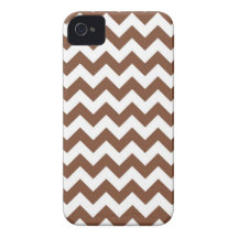 Modelo de zigzag de Brown Chevron Case-Mate iPhone 4 Protector