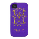 Modelo del corazón de la flor de lis del oro (púrp Case-Mate iPhone 4 funda