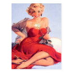 Modelo en vestido rojo postales
