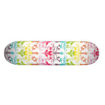 Modelo femenino colorido del arco iris patín personalizado