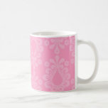 modelo floral del damasco del rosa en colores past taza