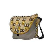 Modelo lindo personalizado del búho del grano de m bolsas messenger