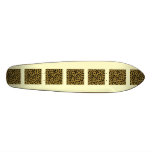 Modelo negro y de oro de la impresión del guepardo patines 
