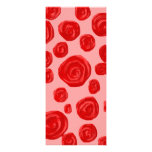 Modelo romántico del rosa rojo. En rosa Invitaciones Personalizada