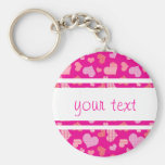 Modelo rosado precioso de corazones llaveros personalizados