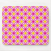Modelo rosado y amarillo retro tapetes de ratón