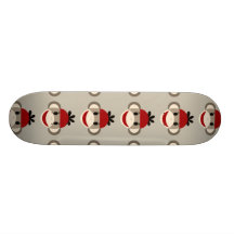 Modelos felices sonrientes del mono rojo del calce tablas de skate