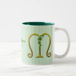 Monograma irlandés M del oro Tazas De Café