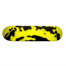 Monopatín amarillo brillante