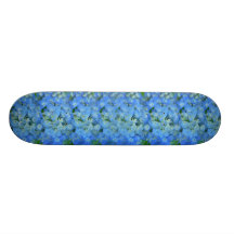 Monopatín azul eléctrico de las flores