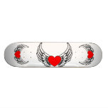 Monopatín con alas del corazón