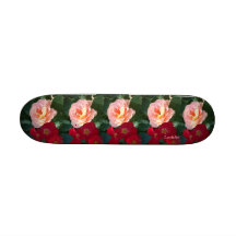 Monopatín de los "rosas rojos coralinos rosados"