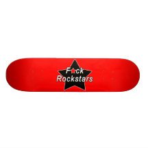 Monopatín del rojo de Rockstar