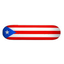 Monopatín puertorriqueño de la bandera. Estados Un
