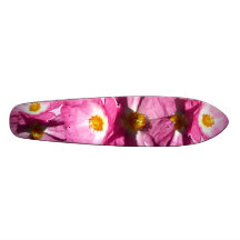 Monopatín rosado de dos flores