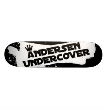 Monopatín secreto de Andersen