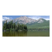 Montaña y lago Alberta Canadá de la pirámide Plantillas De Lonas