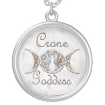 Moonstone triple de la diosa de la vieja arrugada  grimpolas