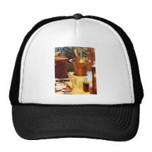 Mortero y maja de cobre amarillo gorra