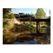 Motor de vapor en el caballete postales