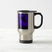 MÓVIL DE LA NIEVE DEPOSITADO TAZA DE CAFÉ