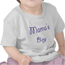 muchacho de las mamáes camisetas