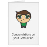 Muchacho trigueno en la graduación verde tarjetón
