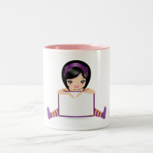 muestra de las muñecas llena tazas de café